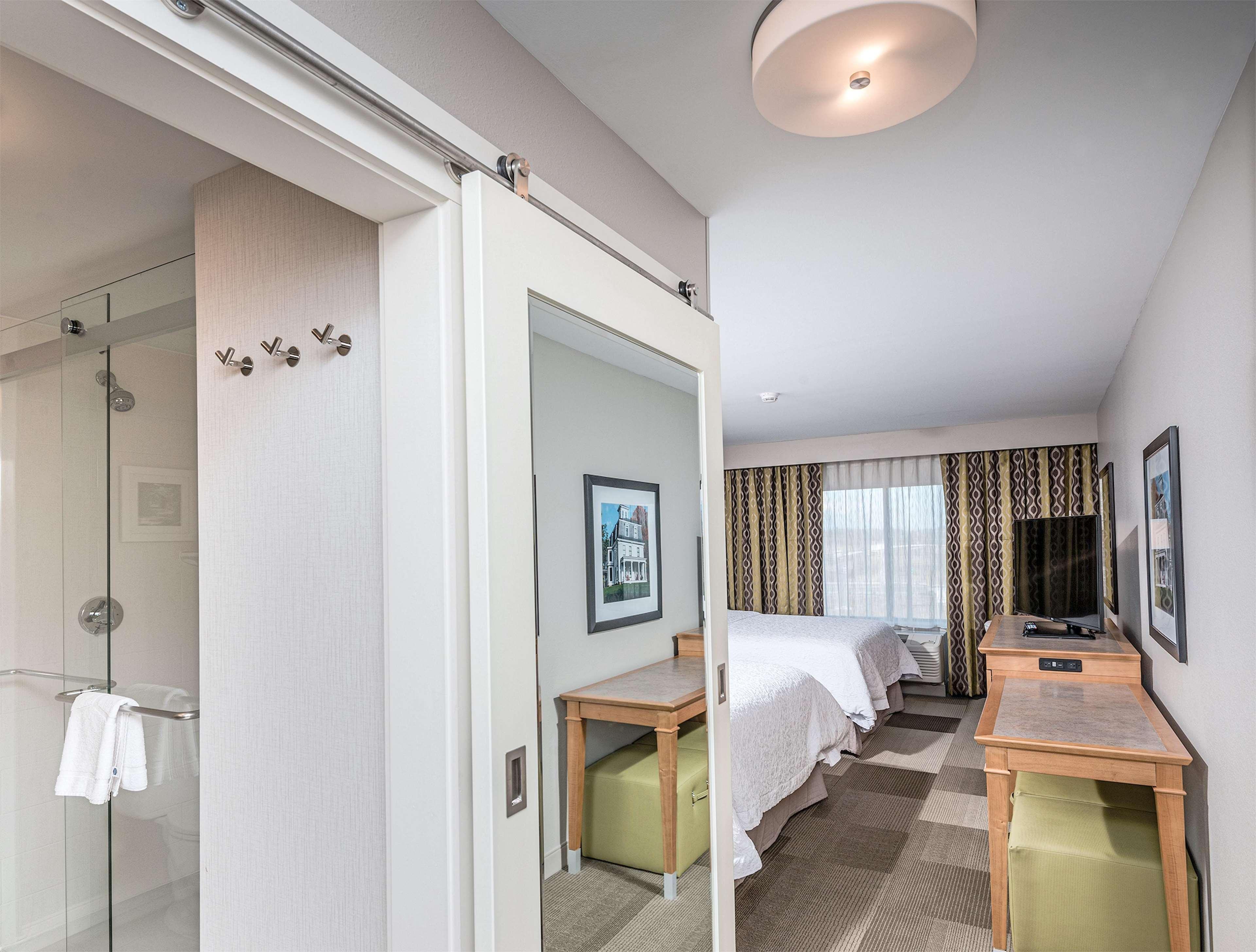Hampton Inn Boston - Вестборо Екстер'єр фото